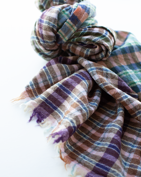 Épice Cross Plaid Wool Scarf in Forest 