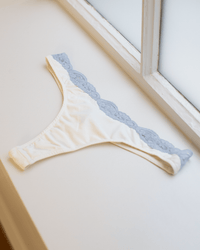 Only Hearts Lingerie Del w/ Lace Vintage Thong in Cream