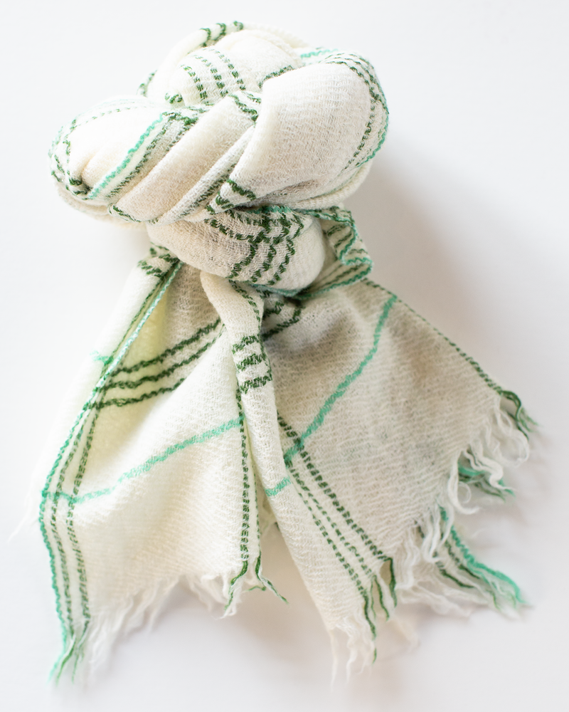Wool Open Plaid Scarf in Evergreen