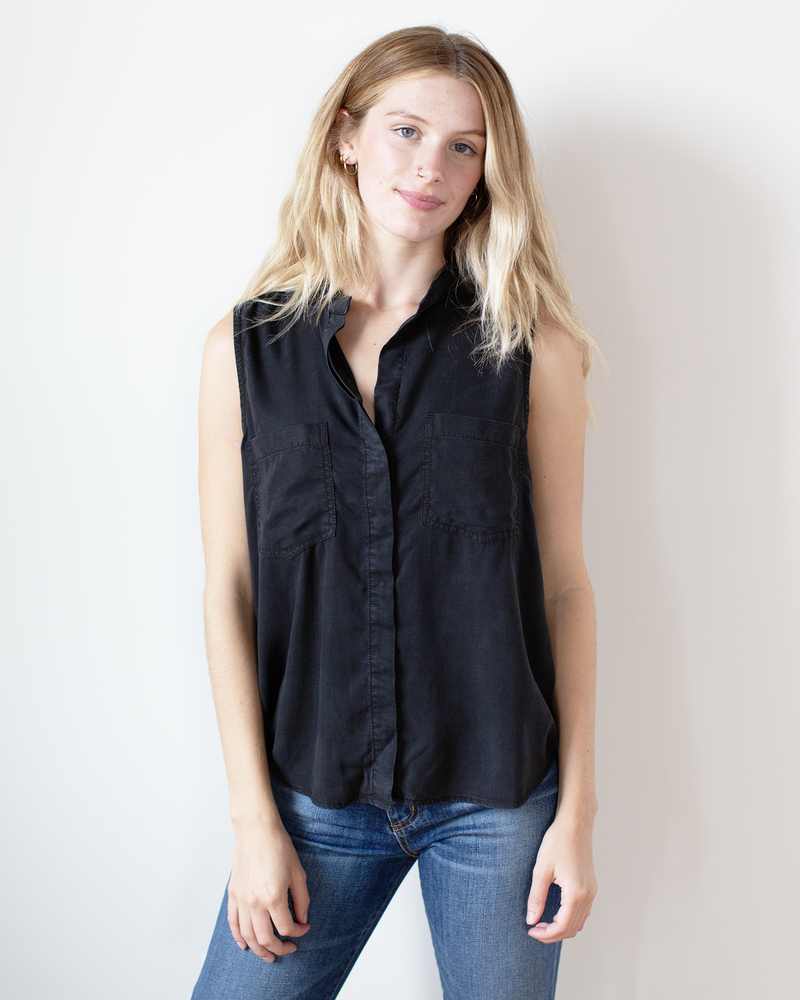 Sleeveless Two Pocket Button Down in Black