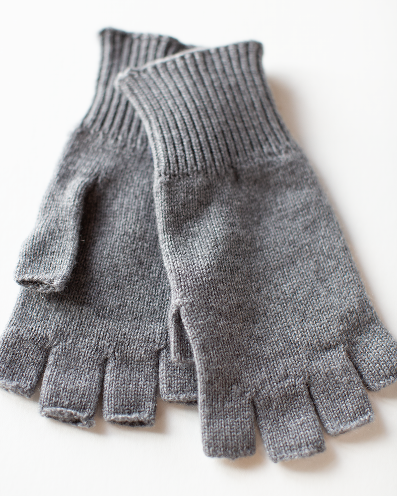 Fingerless Gloves in Kensington