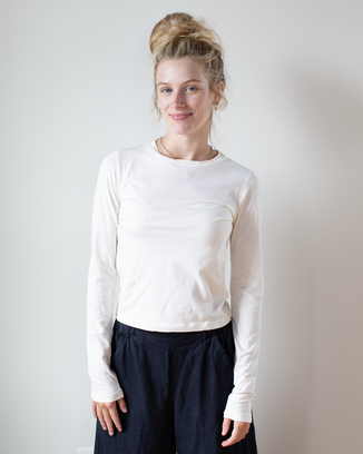 Lillie L/S Crop Top in Moon