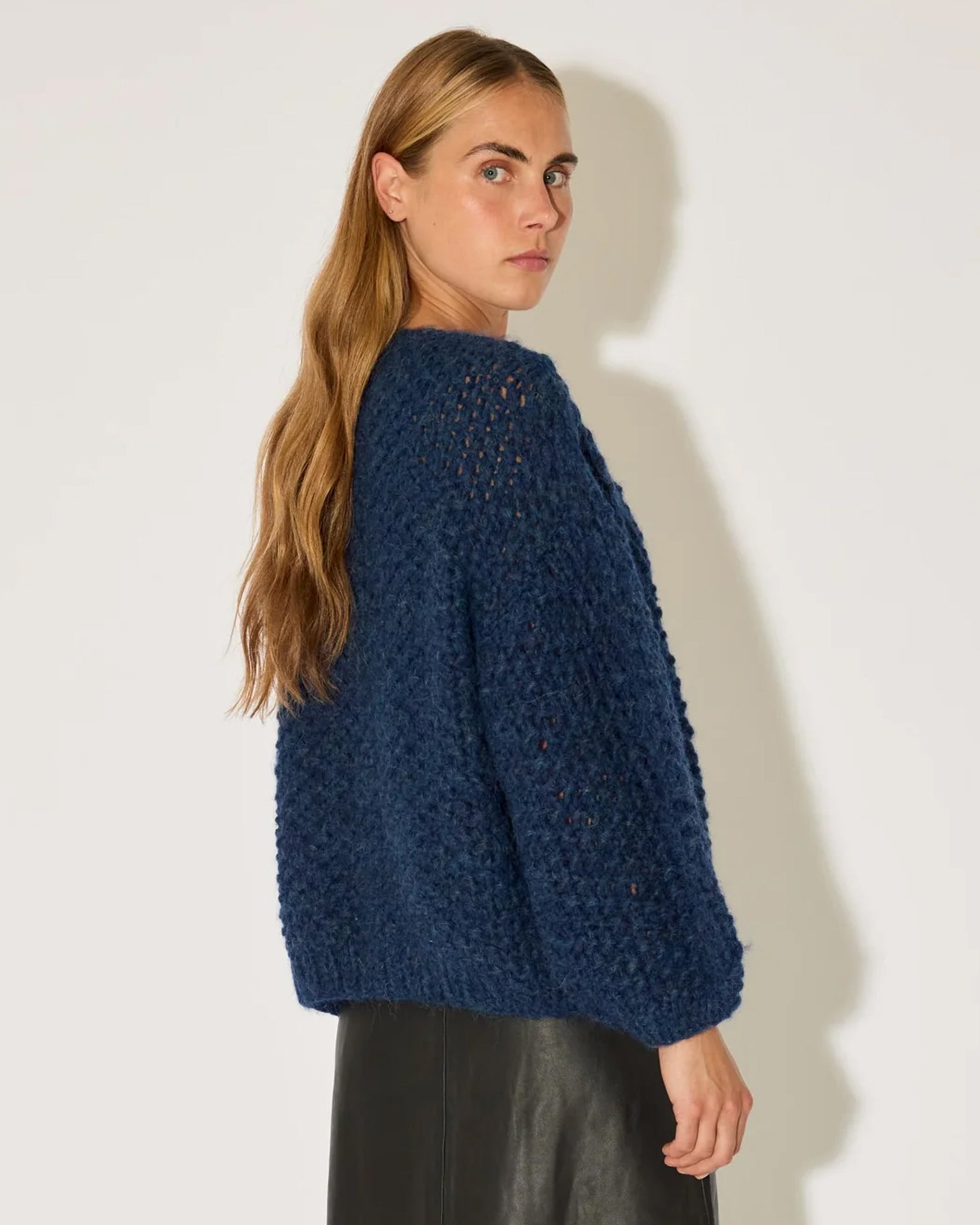 Maiami Chunky Alpaca Pearl Pattern Bomber Cardi in Denim 