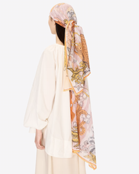 Inoui Editions Scarf / Etole 100 Fantastique in Powder 