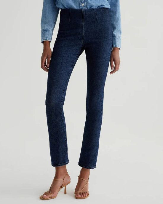 AG Jeans Mari Crop Pull On in Hyacinth 