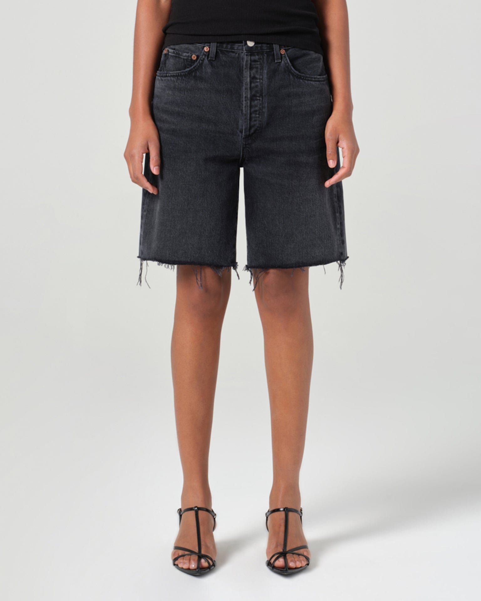 90s Short in Hitch