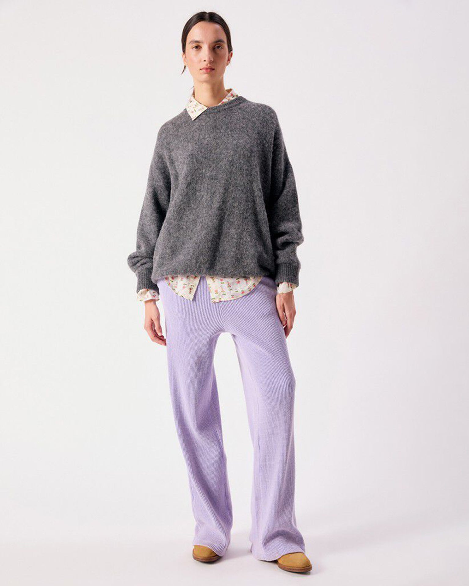 American Vintage Vito Onesize Crewneck Sweater in Acier Chine 2 - Bliss Boutiques