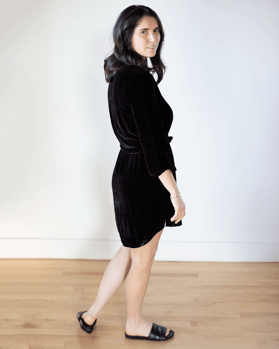 Bella Dahl Long Sleeve Tunic Dress in Black 