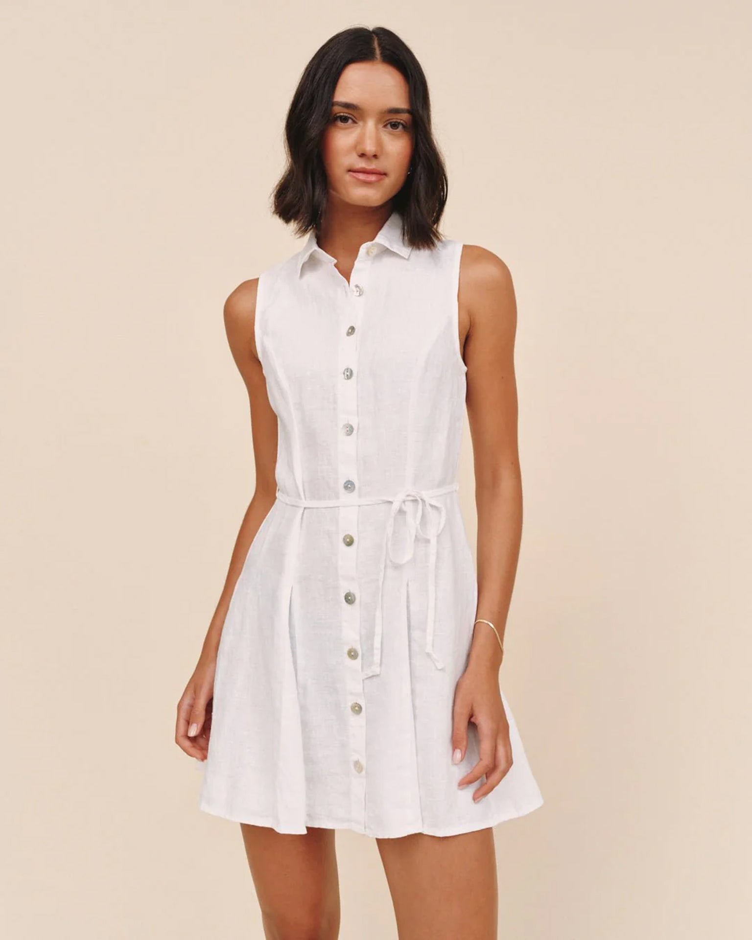 Sleeveless Seamed Shirtdress in White