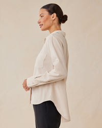 Bella Dahl Split Back Button Down in Moon Stone 