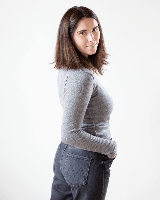 Autumn Cashmere Raw Edge Crew in Cement 