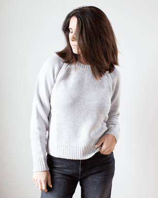 Autumn Cashmere Clothing Relaxed Open Raglan Crew in Pearl