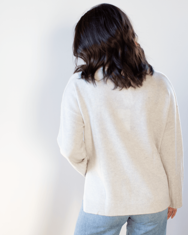 Autumn Cashmere Clothing Relaxed V w/ Side Slits in Sleet