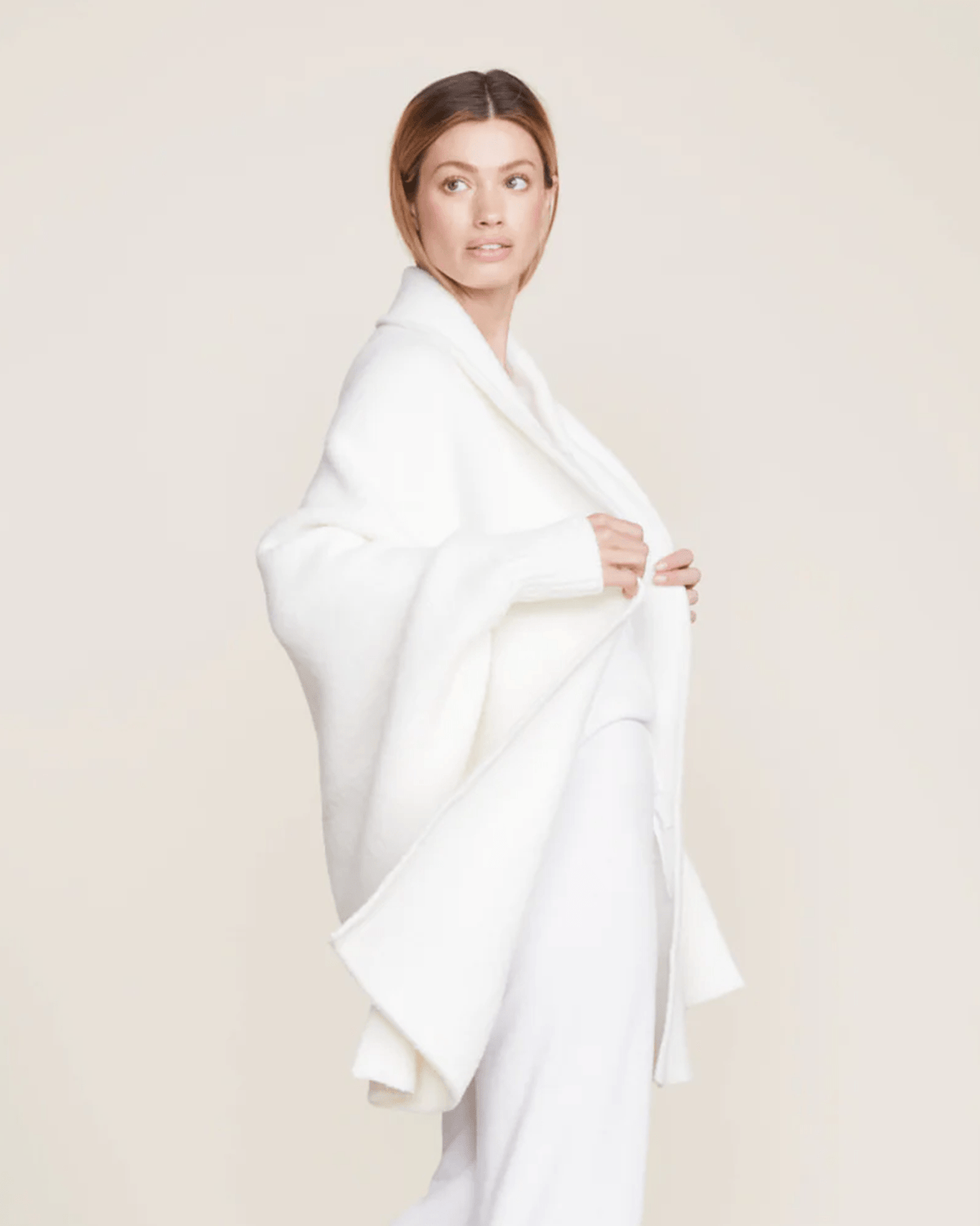 Barefoot Dreams Clothing Pearl / O/S Cozychic Blanket Wrap in Pearl