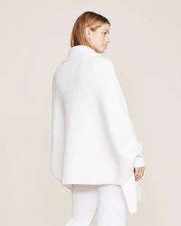 Barefoot Dreams Clothing Pearl / O/S Cozychic Blanket Wrap in Pearl