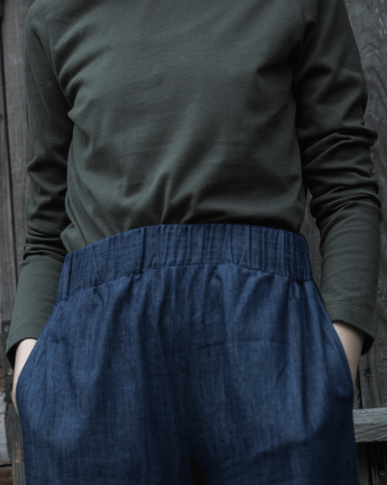 Beaumont Organic Clothing Elm-Leigh Org Cttn Chambray Trouser in Indigo