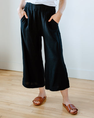 Beaumont Organic Clothing Evora Organic Cotton Trousers in Black