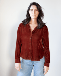 Bella Dahl Clothing Long Sleeve Clean Shirt in Deep Brandy