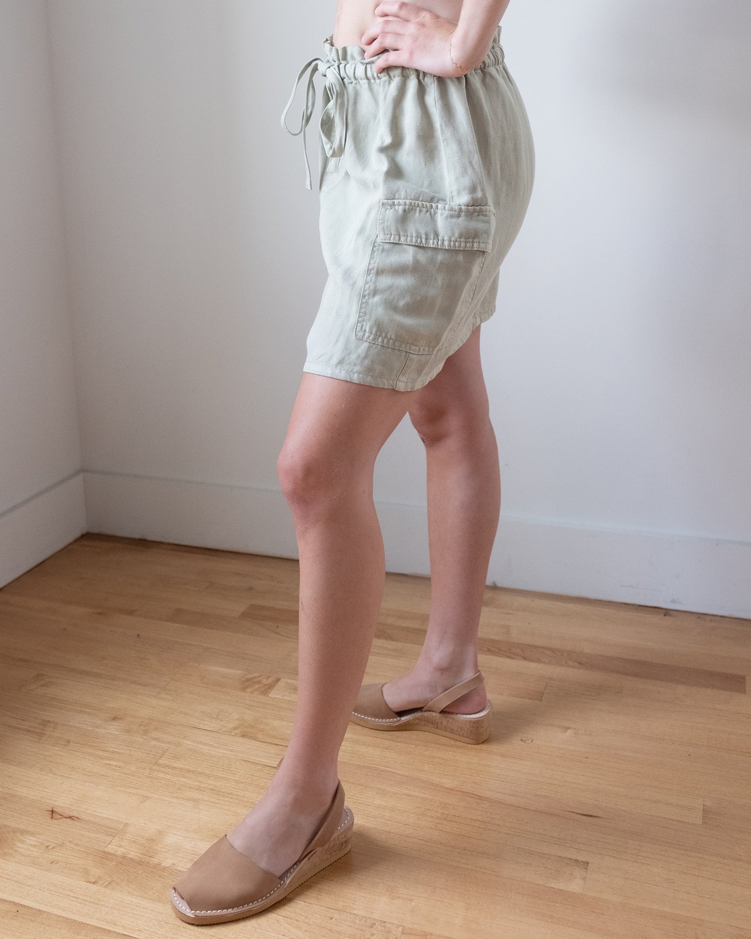 Bella Dahl Posey Cargo Mini Skirt in Aloe Vera - Bliss 