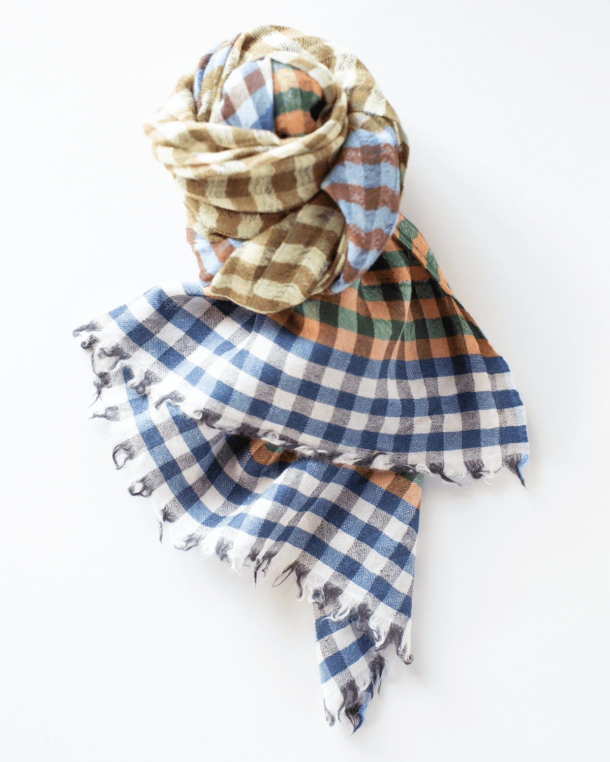 Épice Accessories Olive Check 4A Scarf in Olive