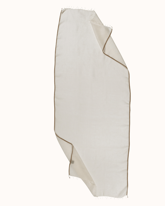 Épice Solid Scarf in Rose White 