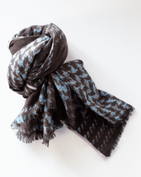 Épice Accessories Dark Chocolate Tweed Check 1 Scarf in Dark Chocolate