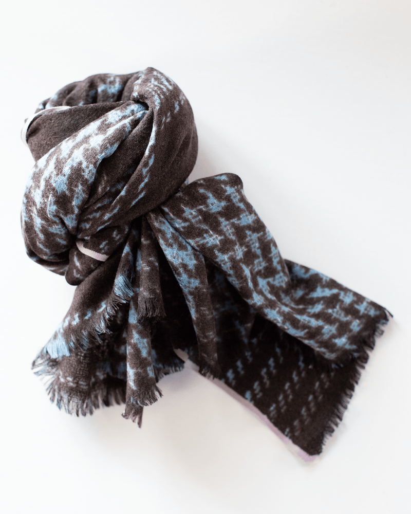 Épice Accessories Dark Chocolate Tweed Check 1 Scarf in Dark Chocolate
