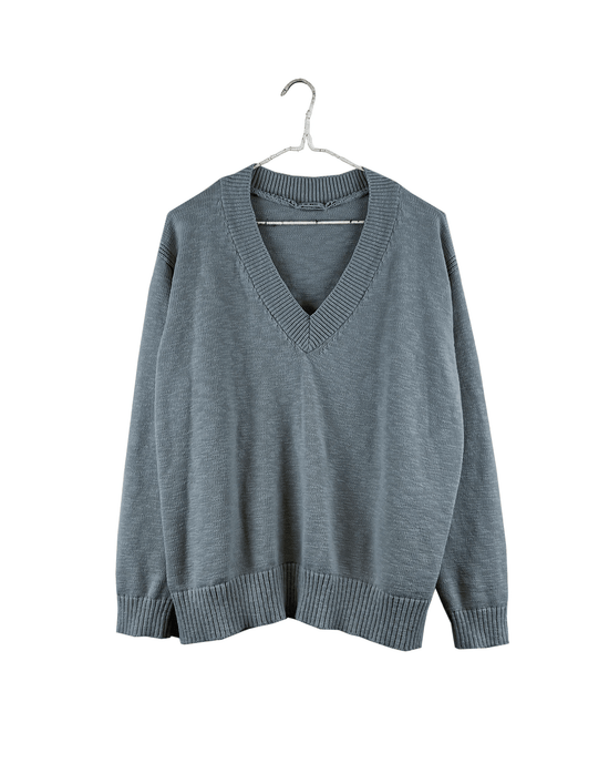It is well LA Clothing V-Neck Boxy Sweater in Blue Grey
