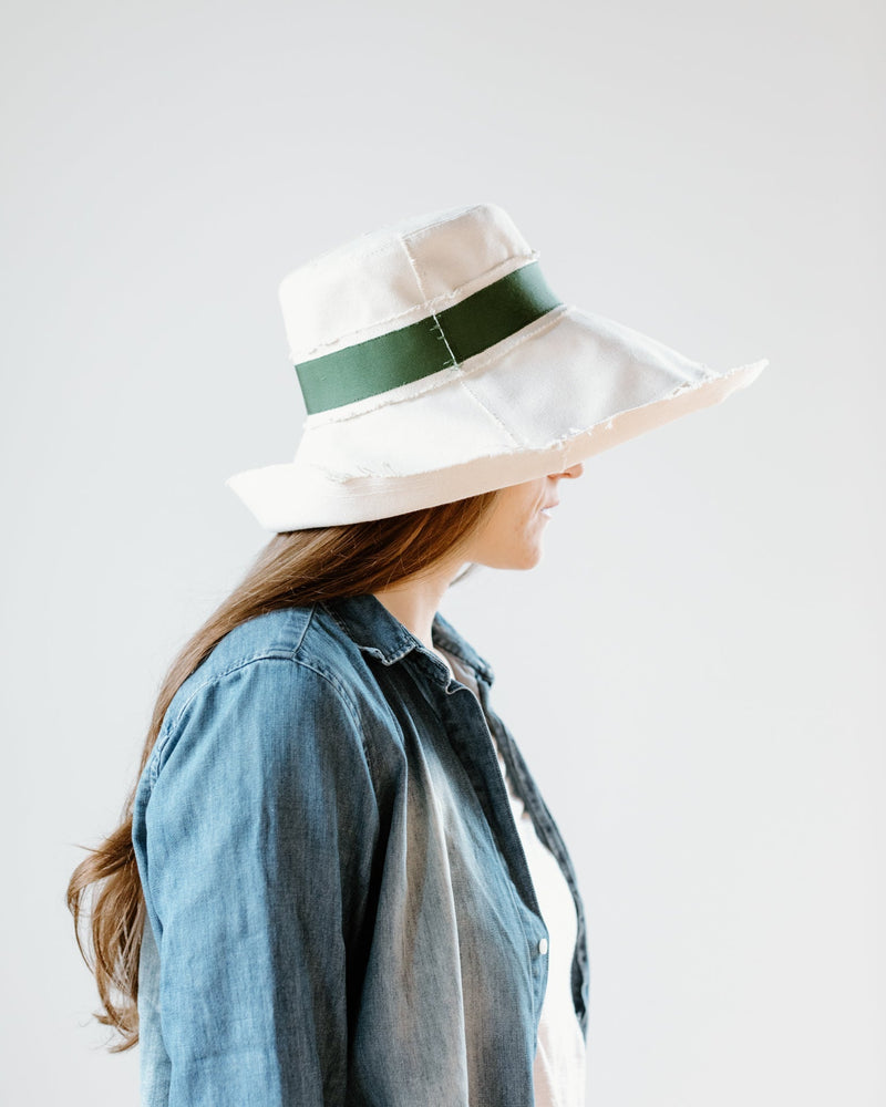 Lola Hats Accessories Cream/Green Dia in Cream/Grass
