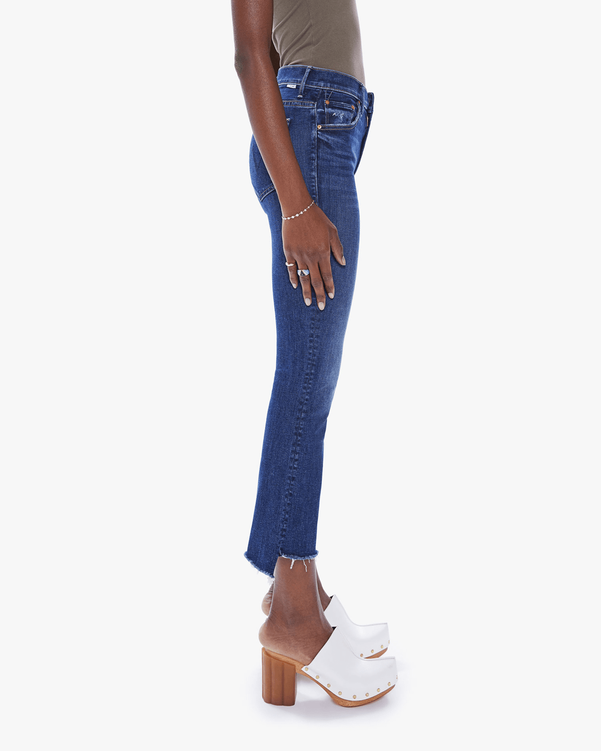 Mother Denim The Insider Crop Step Fray in Teaming Up