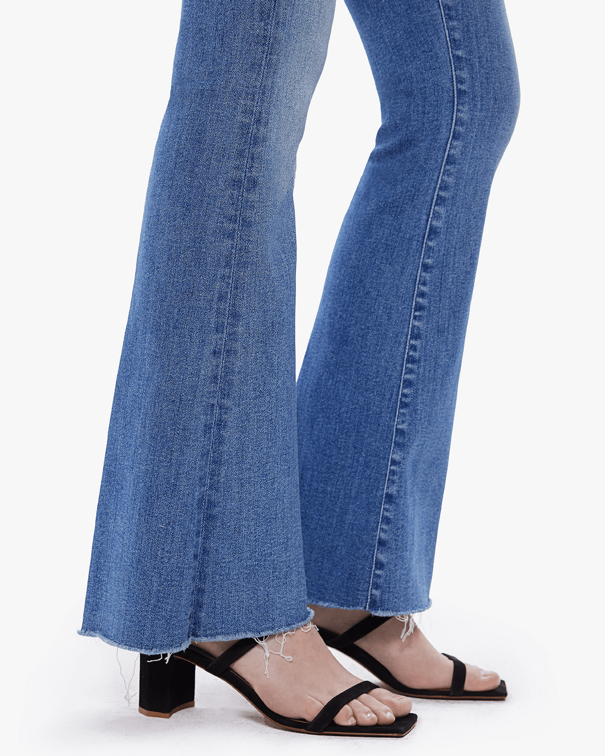 Mother Denim The Weekender Fray in A Groovy Kind of Love