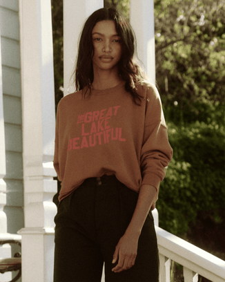 the Great Clothing The Teammate Sweatshirt w/ The Great Lake Beautiful in Bright Maple