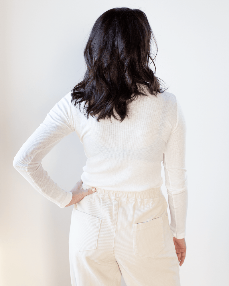 Velvet by Graham & Spencer Clothing Bayler L/S Fitted Tee in Ecru
