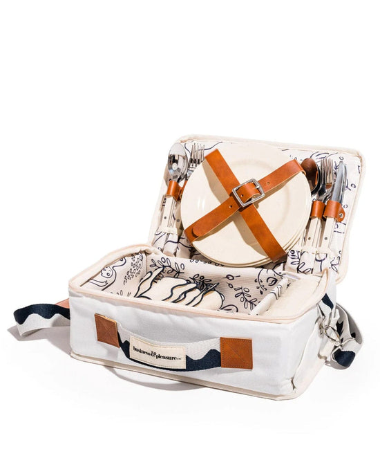 Business & Pleasure Co Home Picnic Set - Rivie White