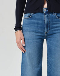 Citizens of Humanity Lyra Wide Leg Crop 27in in Verve 3 - Bliss Boutiques