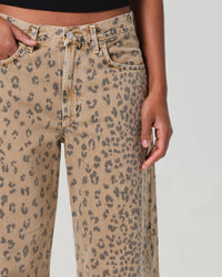 Citizens of Humanity Miro Relaxed Jean in Natural Cheetah 
