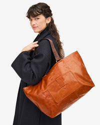 Clare V. Grande Bateau Tote in Camel New Look 2 - Bliss Boutiques