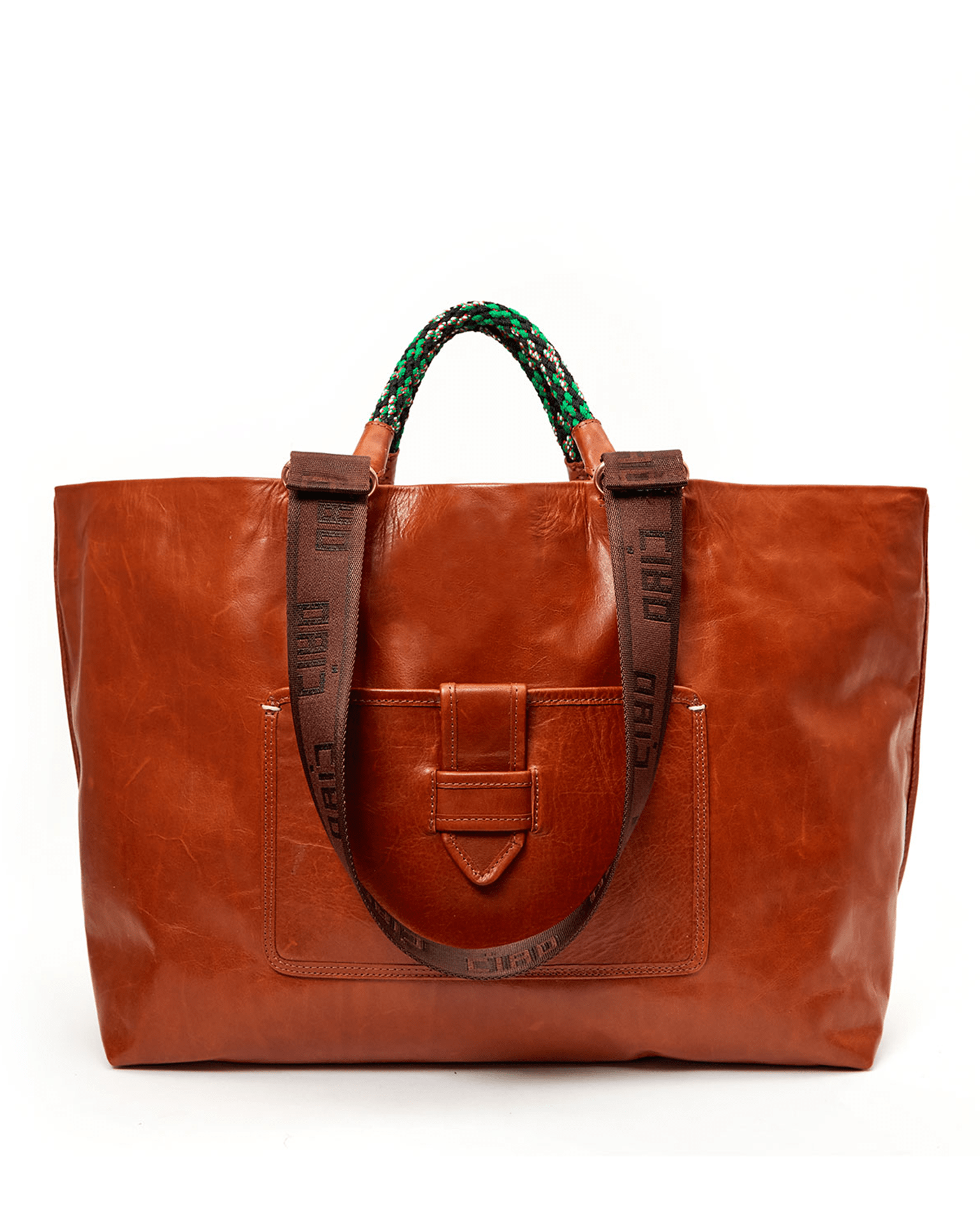 Grande Bateau Tote in Camel New Look
