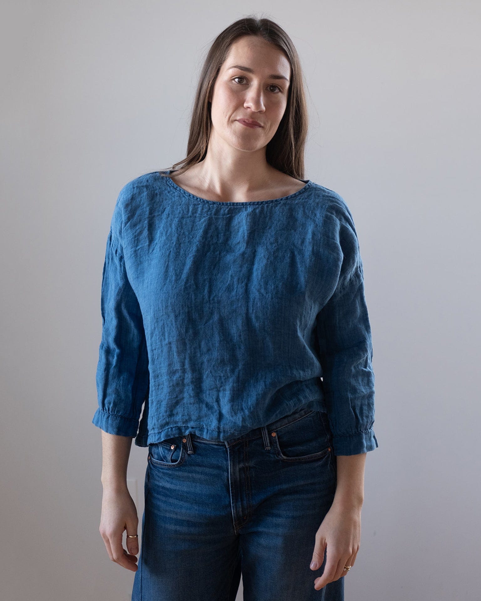 Meena Indigo Linen Boatneck Top in Bleach