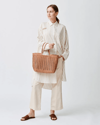 Dragon Diffusion Window Basket in Natural 