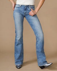 Edwin Lark Bootcut in Hanson 