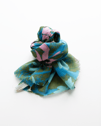 Épice 100% Cttn Daisies Scarf in Olive Green 
