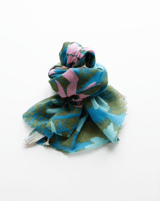 Épice 100% Cttn Daisies Scarf in Olive Green 