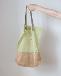 Épice Colorblock Bag in Kiwi - Large 