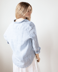 Frank & Eileen Eileen Relaxed Button Up in Thin Blue Stripe 
