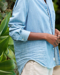 Frank & Eileen Eileen Relaxed Button Up Shirt in Classic Blue Wash 
