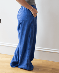 Frank & Eileen Madeline Patch Pocket Pull On Pant in Cabo Blue 4 - Bliss Boutiques