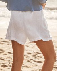 Frank & Eileen Mae Pull On Short in White 3 - Bliss Boutiques