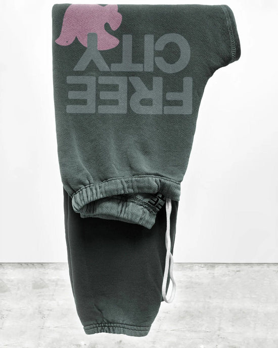 Free City FC Large Sweatpant in Tent 