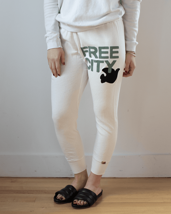 Free City Large 3/4 Sweatpants in Creamy Army 